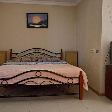 Hotel By The Sea Rozetta Sochumi Exterior foto